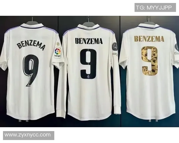 足球明星球衣框的魅力与收藏价值探讨，如何选择适合的展示方式